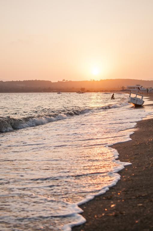 אפרטהוטל Siğacık Mali Beach מראה חיצוני תמונה